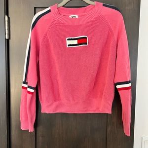 Tommy Hilfiger JEANS pink sweater — semi cropped style. Like new!